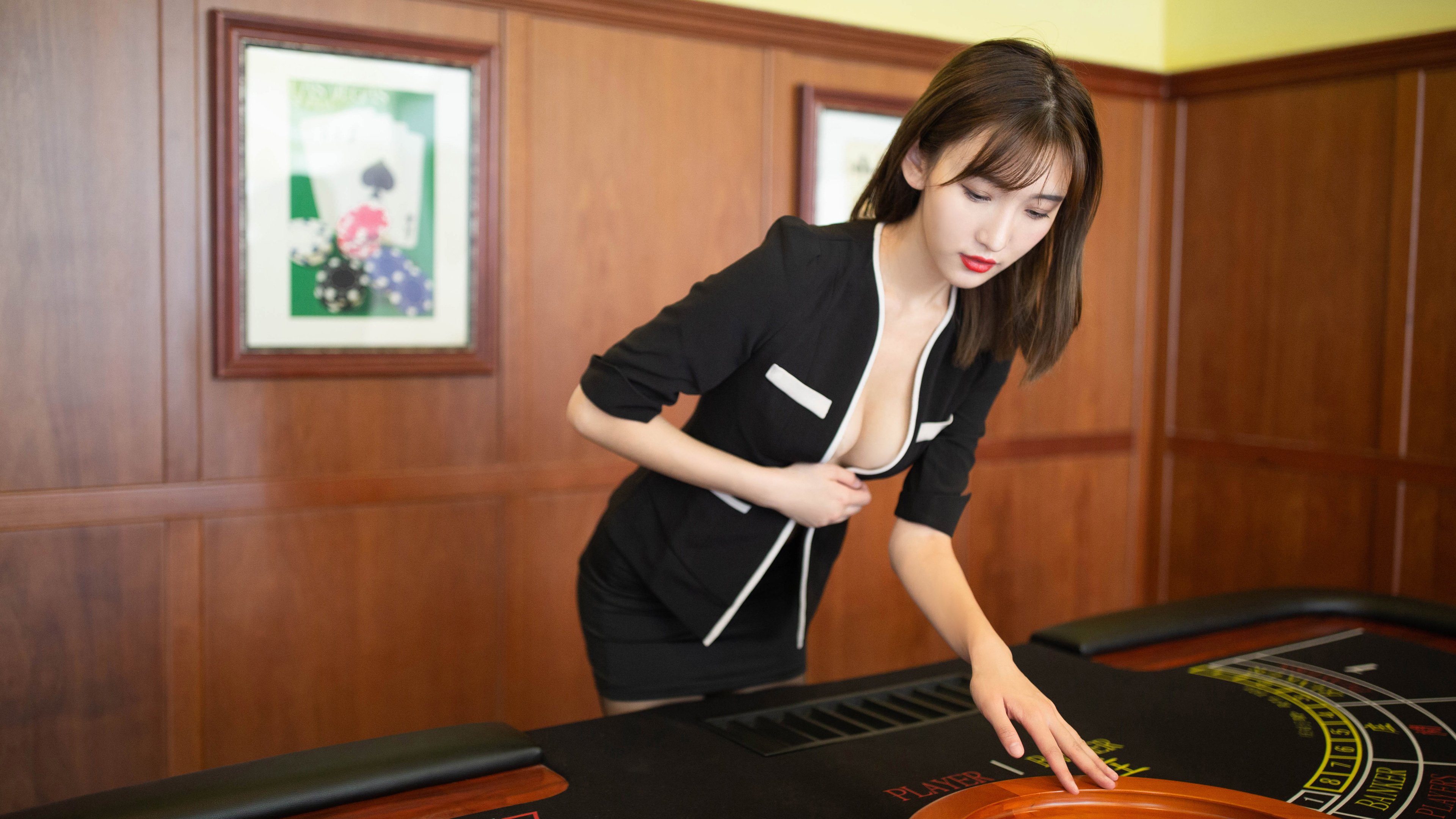 开云体育中国-绿茵神话，当葡萄牙的炮火点燃委内瑞拉之夜，李刚仁在时空节点上雕刻传奇