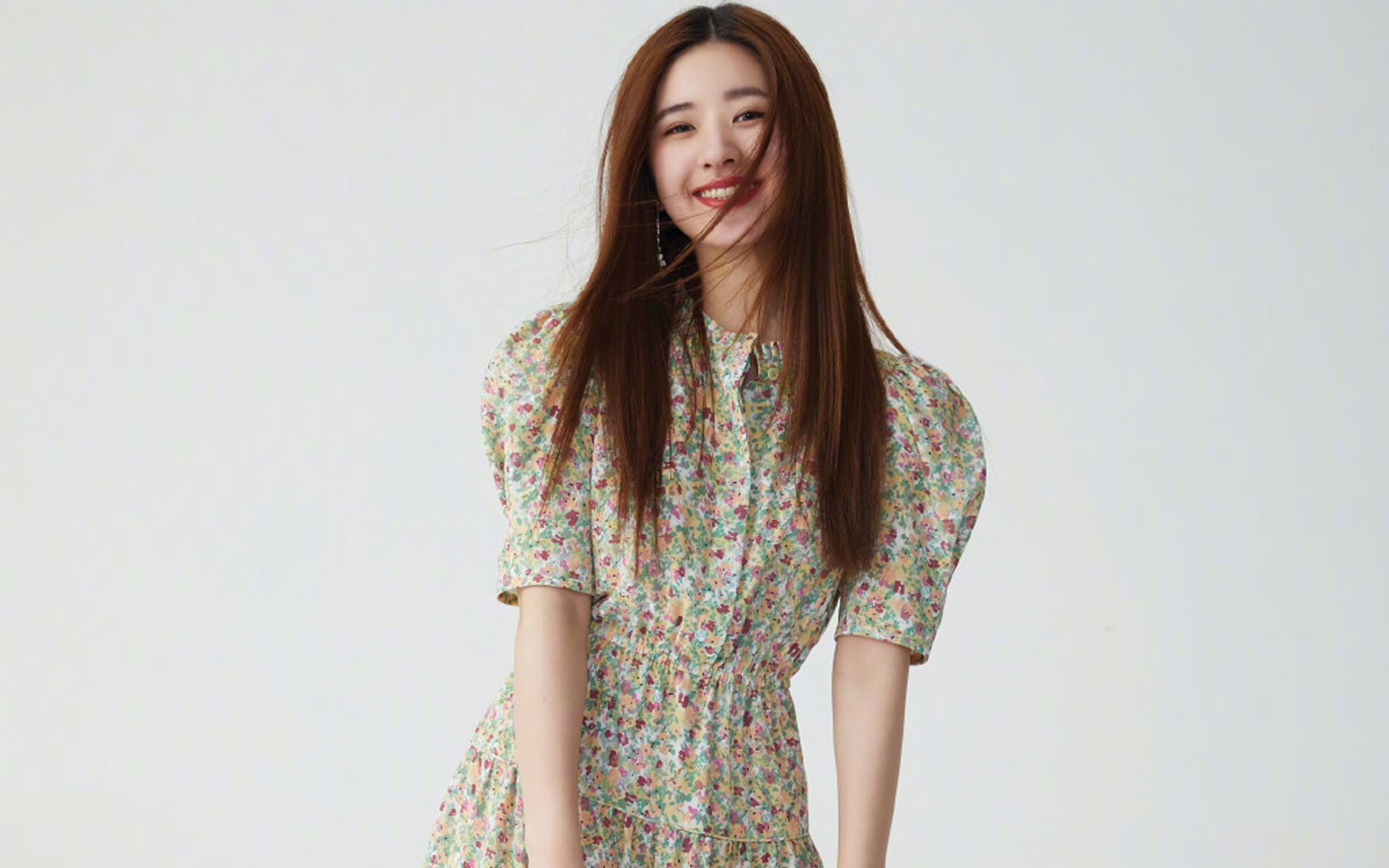 弗拉霍维奇利刃出鞘！塞尔维亚黄金一代以连续重拳彻底压制威尔士